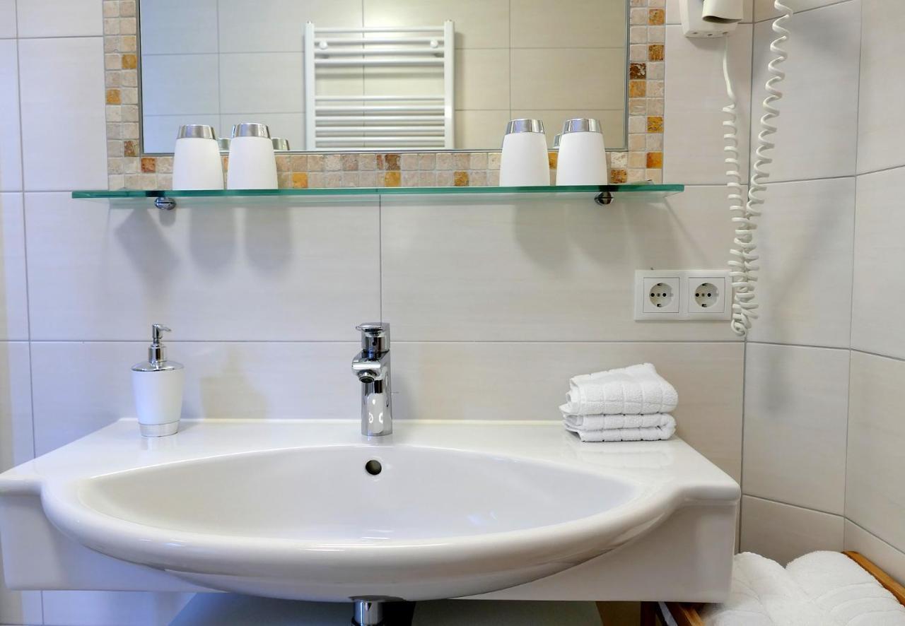 Haus Lundegg Apartment ฟิงเคนแบร์ก ภายนอก รูปภาพ